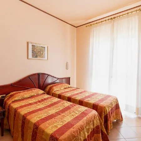 Delle Rose 호텔 오리스타노